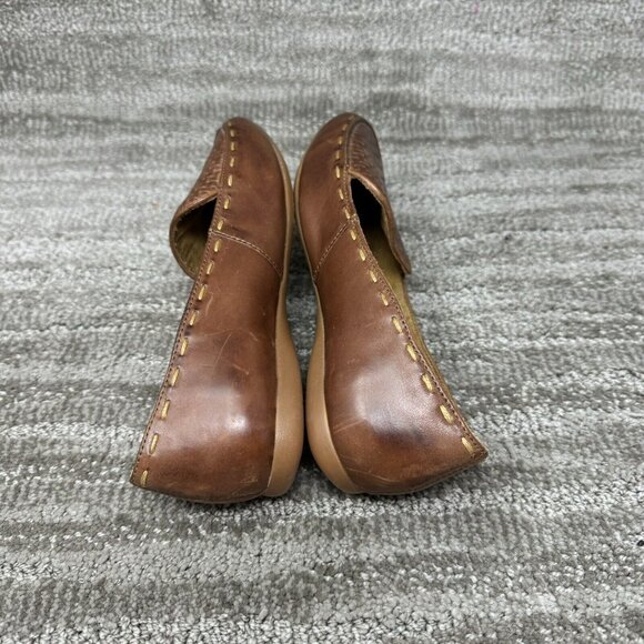 BORN Women's 6.5 Maple Loafers Brown  Leather Basket Weave Boho Look - Picture 8 of 9